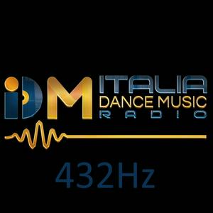 Ouça Italia Dance Music na aplicação