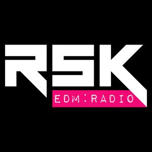 Ouça R5K EDM:Radio na aplicação