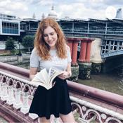 Podcast izzyontheoffbeat - Just an introvert fangirling about books