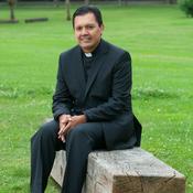 Podcast Padre Emmanuel Estrada