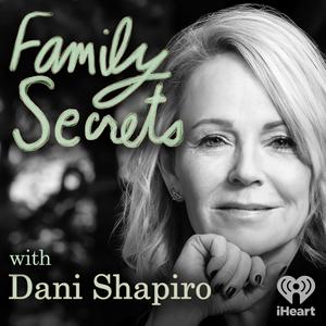 Ouça Family Secrets na aplicação