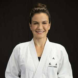 Ouça No tatame com Kyra Gracie na aplicação